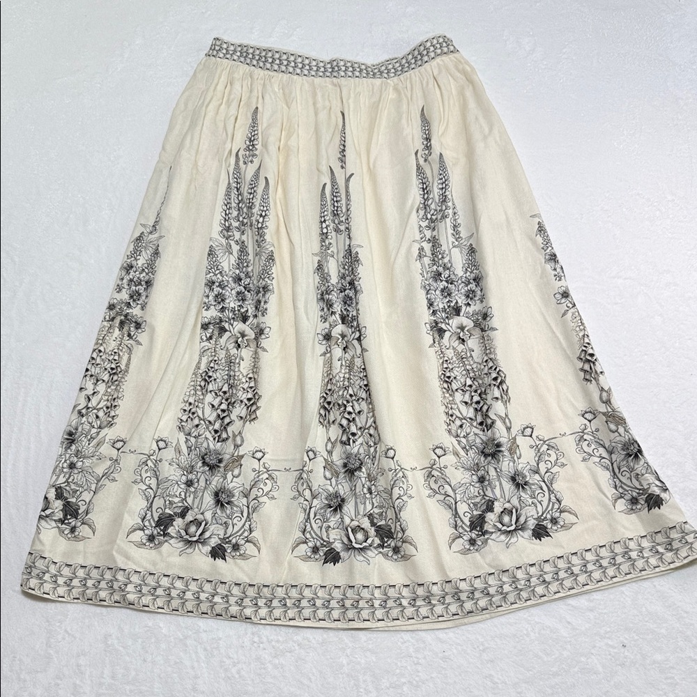 Max Studio Cream and Black A-Line Skirt